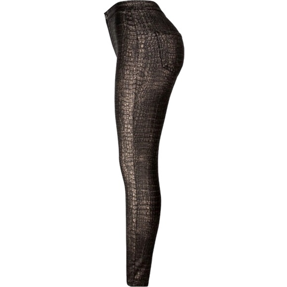 BUNDLE DEAL❗️Wristlet In Signature Canvas and High-Waisted Faux Snake Skin Pants - Picture 9 of 11